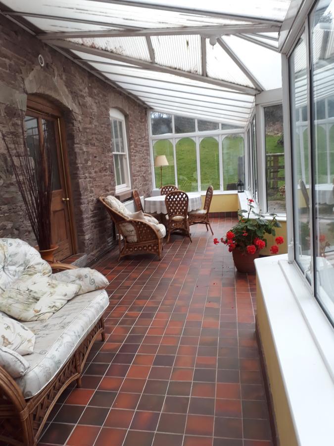 The Draen Bed And Breakfast Brecon Bagian luar foto