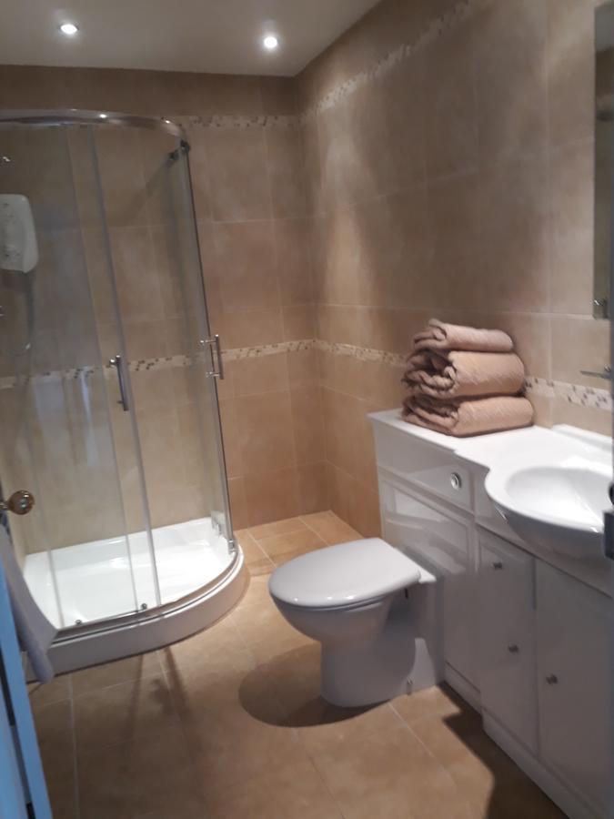 The Draen Bed And Breakfast Brecon Bagian luar foto